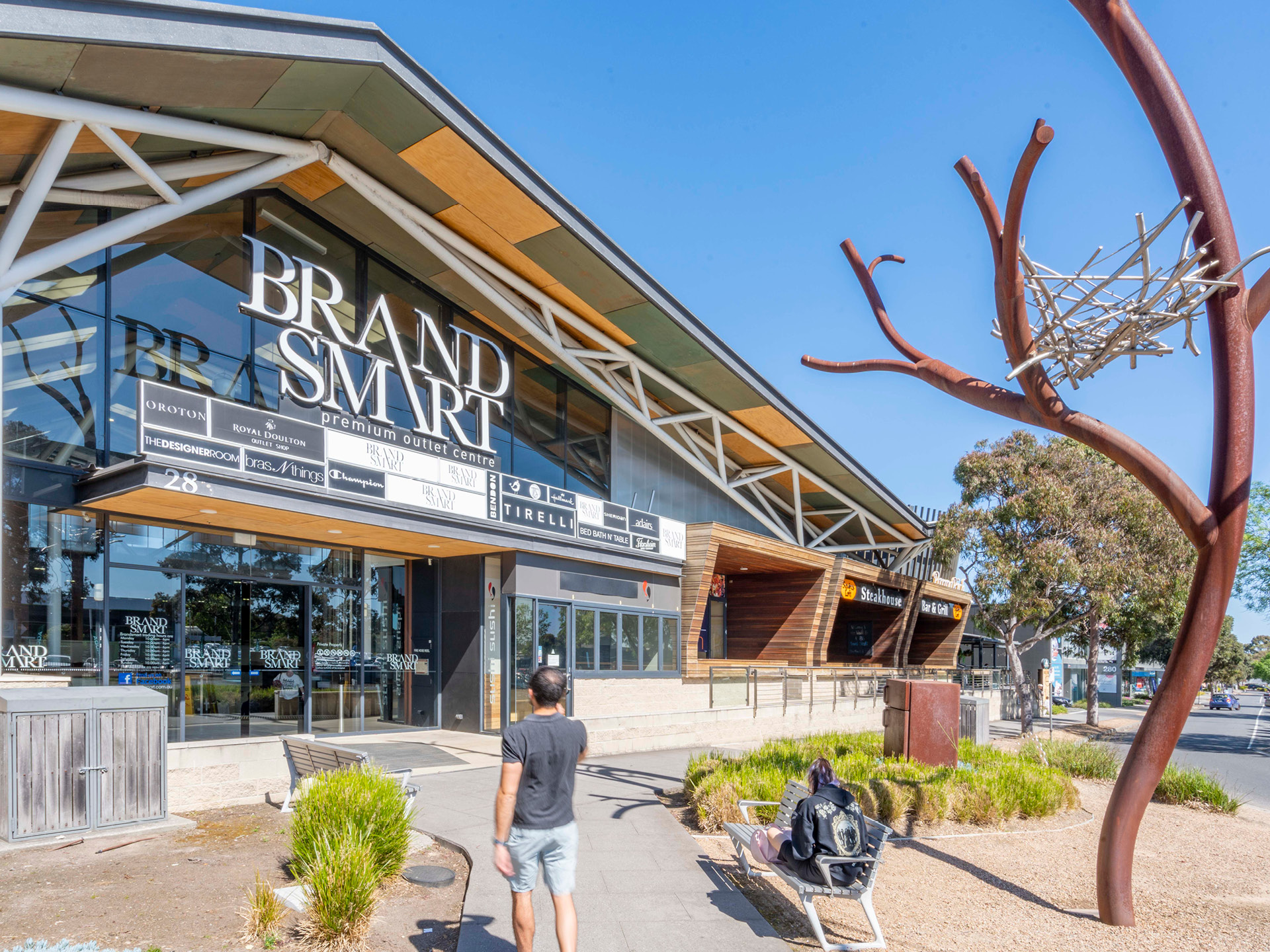 Oroton brandsmart discount nunawading